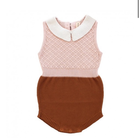 Fin & Vince Other - EUC Fin & Vince Knit Collar Romper 3-6 mos in Blush & Camel